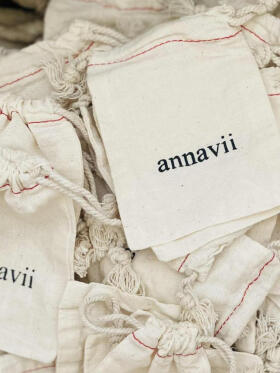 Annavii - Annavii Ana Perlekæde