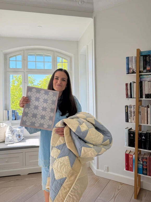 Jou Quilts - Jou Quilts Square Quilt