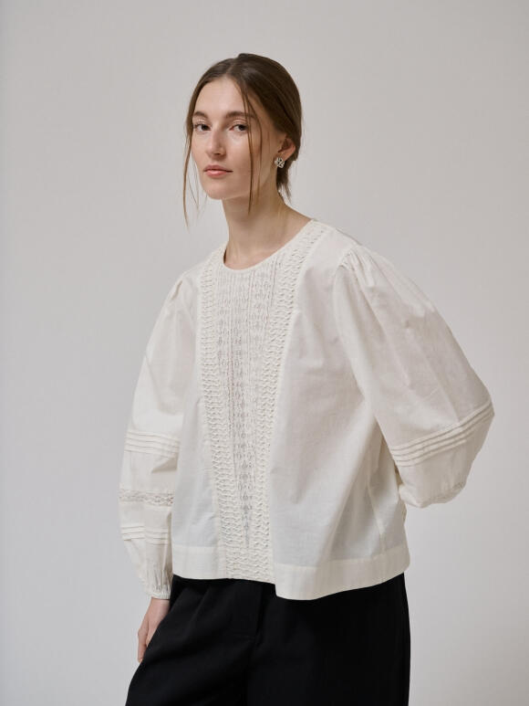 Anne-Mi - Anne Mi Clover Blouse