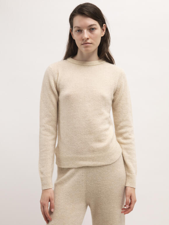 Gudrun & Gudrun - Gudrun & Gudrun Cashmere Round Neck Kind Gudrun & Gudrun - Gudrun & Gudrun Cashmere Round Neck Kind