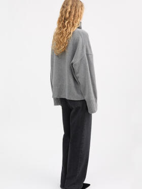 Skall Studio - Silene T-neck