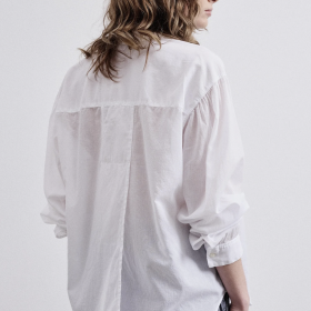 Pomandère  - Pomandére Fluid cotton batiste shirt