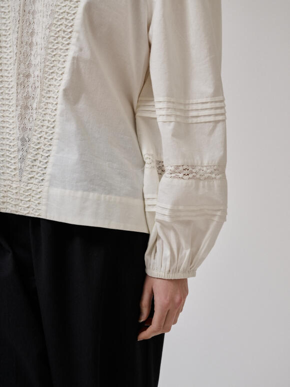 Anne-Mi - Anne Mi Clover Blouse