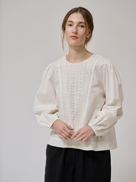 Anne-Mi - Anne Mi Clover Blouse