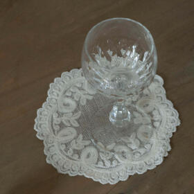 Anne-Mi - Anne-Mi Heims Embroidery Coaster Small
