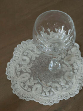 Anne-Mi - Anne-Mi Heims Embroidery Coaster Small